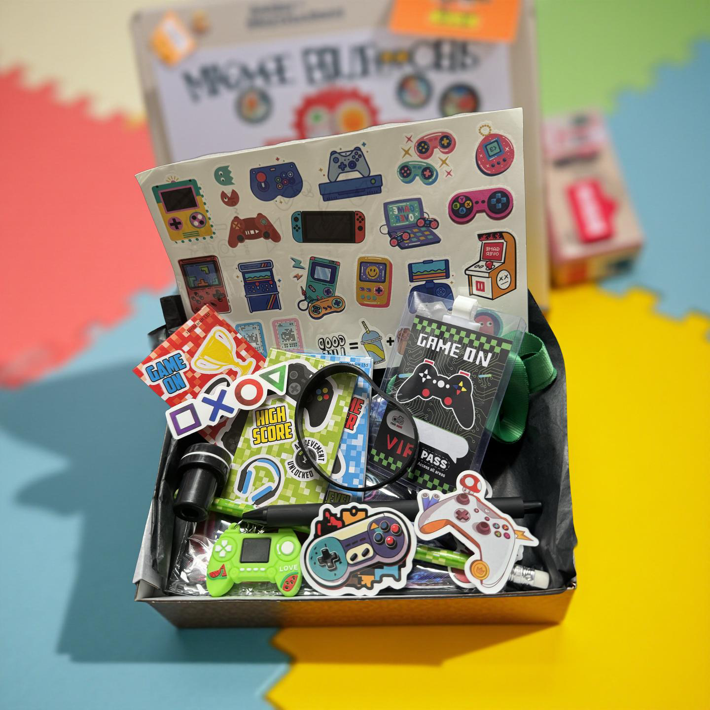 Pocket money gaming box