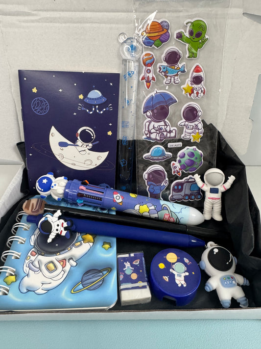 Pocket money space box